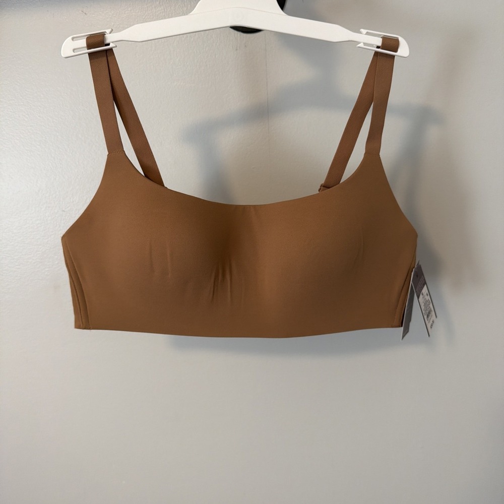Auden NWT Luxury Collection Luxe Stretch Lightly Lined Scoop Bralette Caramel M